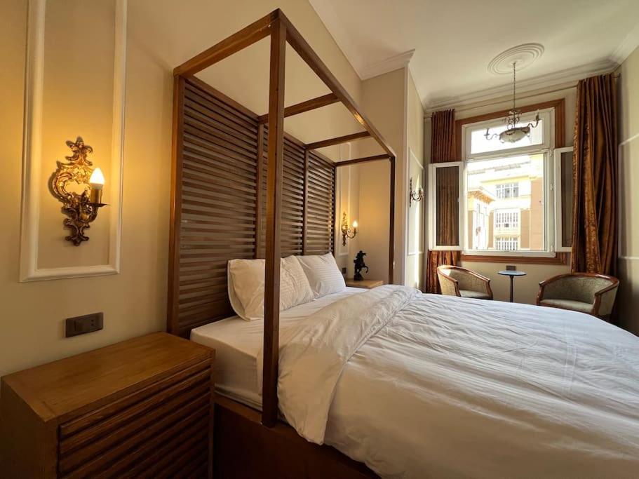 Authentic 3Br Apartment In Downtown, Cairo Exterior photo
