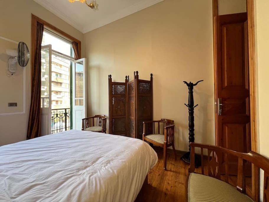 Authentic 3Br Apartment In Downtown, Cairo Exterior photo