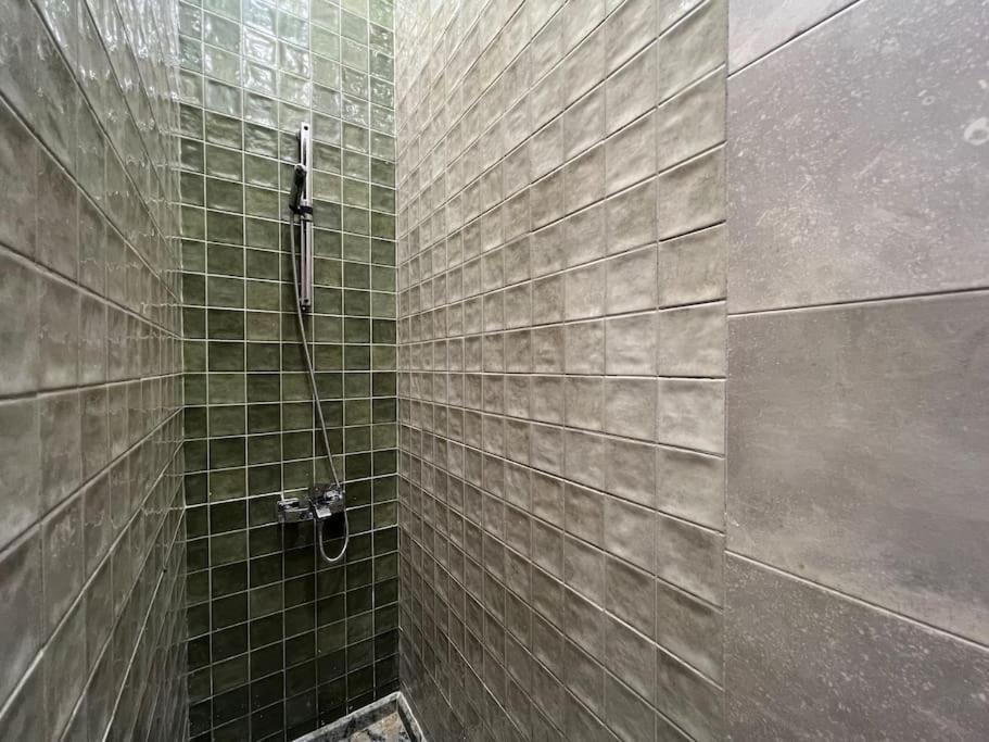 Authentic 3Br Apartment In Downtown, Cairo Exterior photo